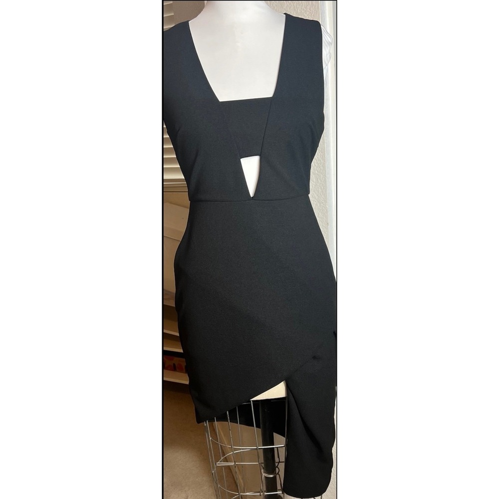 DO+BE Black Asymmetrical Cutout Cocktail Dress Sleeveless Tulip Hem Size M - Picture 2 of 11